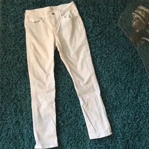 Levi’s Classic Mid-rise Skinny